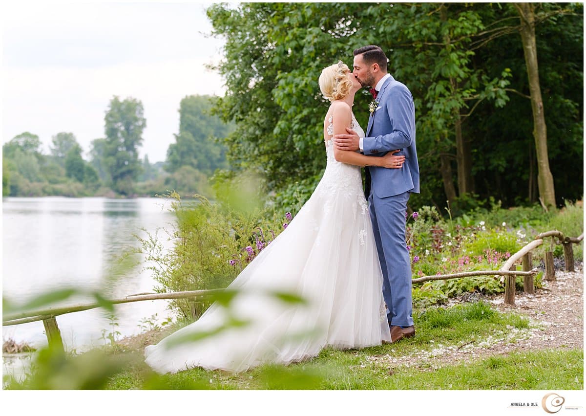 Freie Trauung am See - Hochzeit in der Scheune vom Kloster Graefenthal